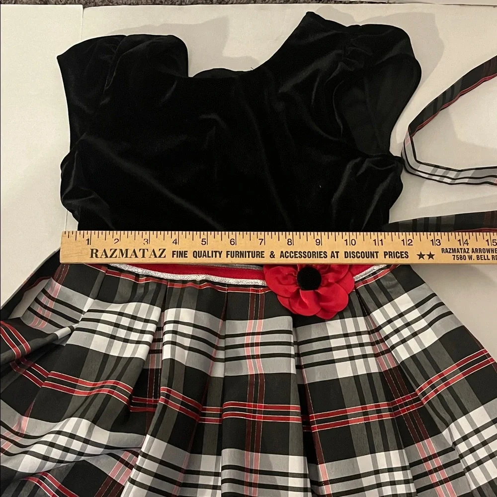 Jona Michelle holiday dress size 8 black velvet bodice white red silver skirt.